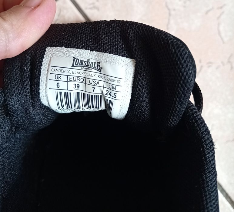 Buty sportowe dziewczęce 39