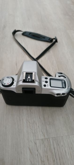 Canon EOS 500N analógica