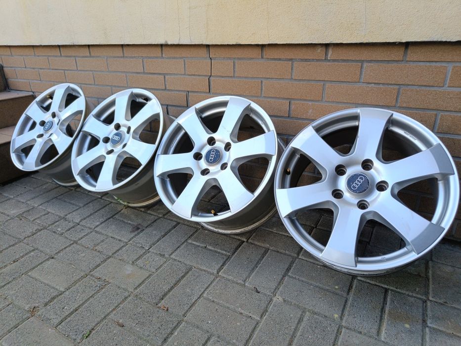 Felgi Aluminiowe 18 Cali 5x130 8Jx18H2 ET 55 - Audi Q7 / Touareg