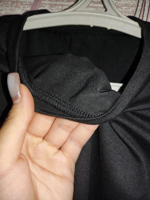 Класична базова футболка