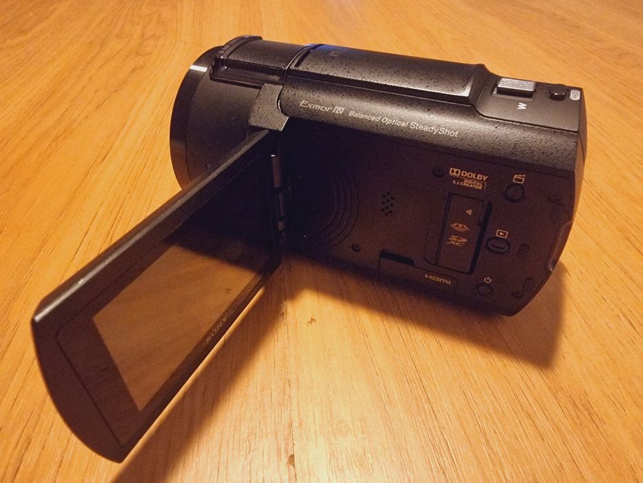 Filmadora e Camera Handycam Sony FDR-AX43A UHD 4K,