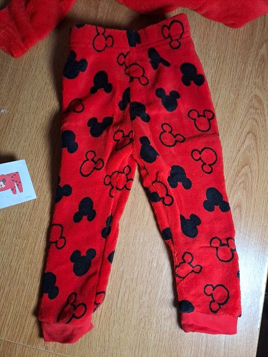 Pijama bebé 12/18 meses. Mickey mousse