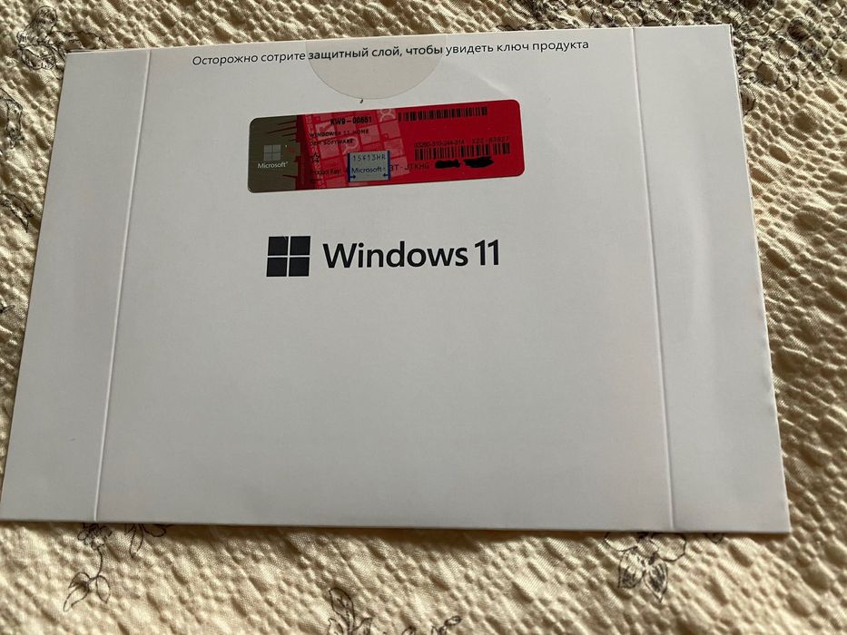 Операційна система Microsoft Windows 11 Home рос, ОЕМ на DVD носії (KW9-00651)