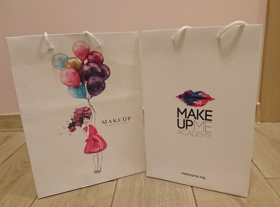 Пакеты подарочные