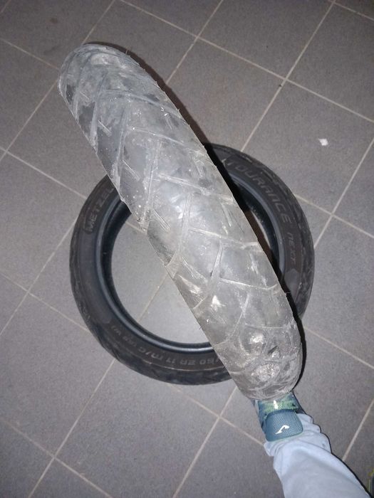 Pneu Metzeler Mota Metzeler Tourance 110/80/19