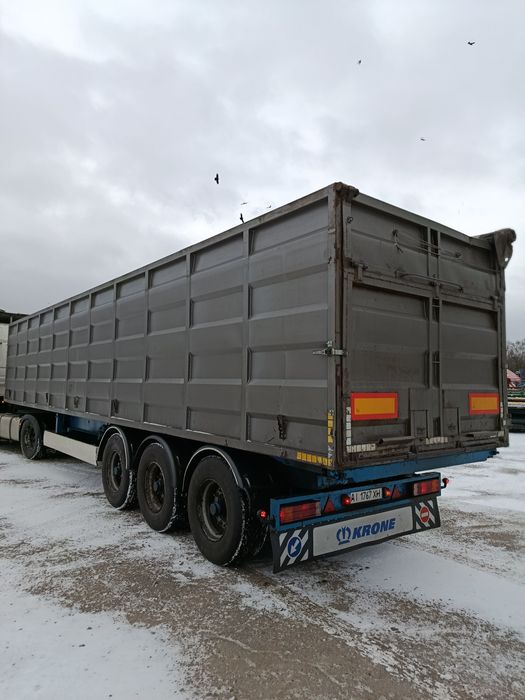 Самосвал-котейнеровох