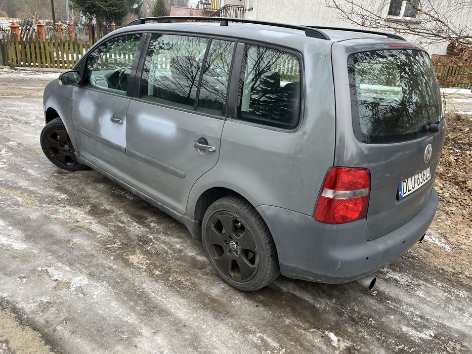 Touran 2.0 tdi 7-osobowy