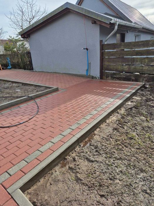 Mycie Dachu ,kostka ,elewacja , malowanie elewacji ,  kostki Zapraszam