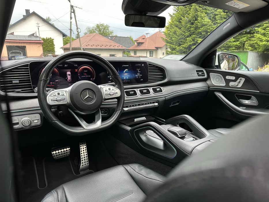 Mercedes GLE Coupe bialy. Zadbany