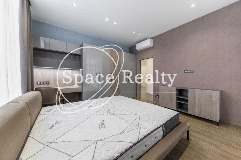 Продаж 4-кімнатної квартири в ЖК Новопечерські Липки - Драгомирова 15Б