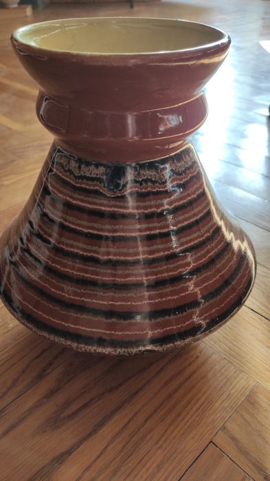 Майоліка, ваза керамічна