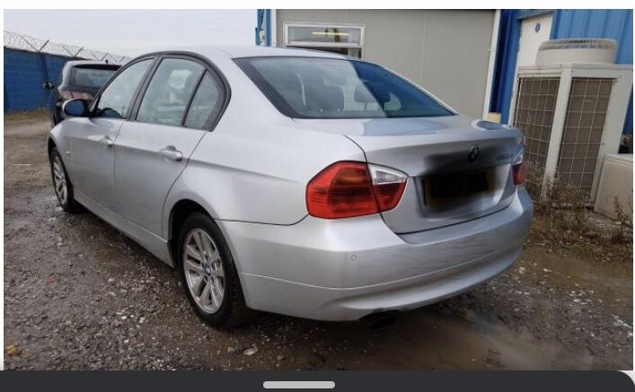 Bmw 320D es 2008 klapa bagaznika