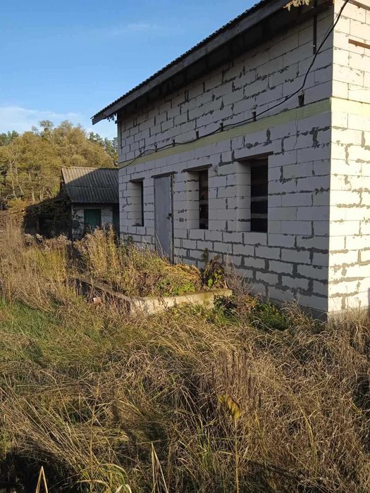 Продаж будинку, дачі