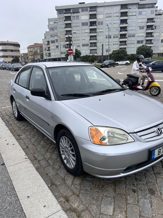 Honda Civic ES 1.4