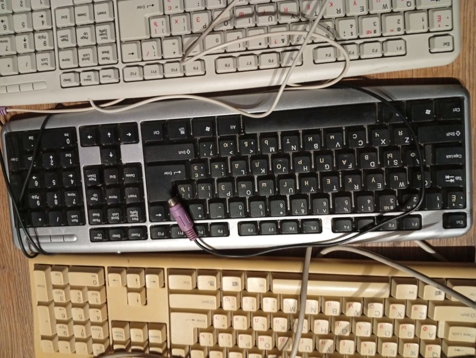 3 старые клавиатуры