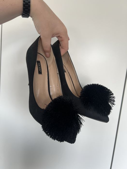 Buty vices
