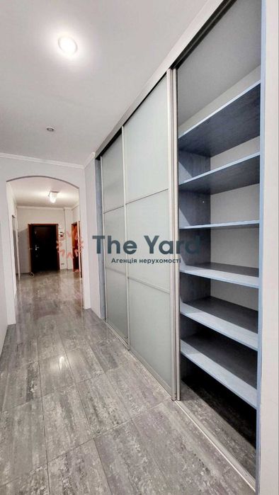 Продаж 4 кімнатної Квартири вул. Павлівська, 17 Центр, Київ