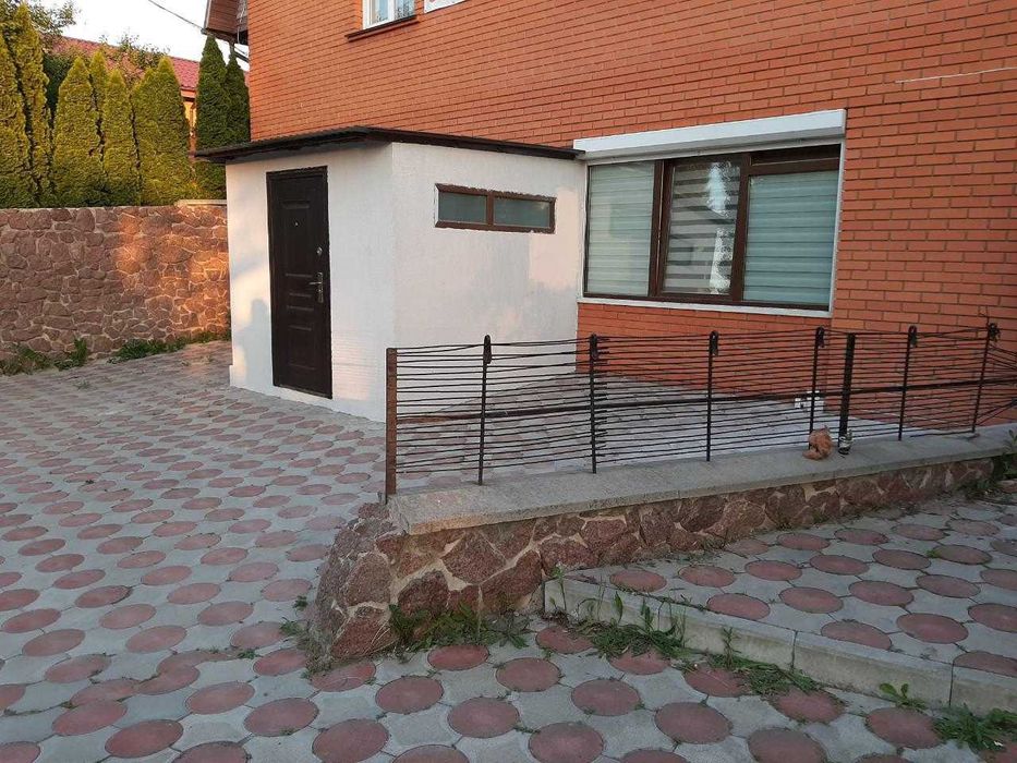 Сдам на длительный период квартиру-студию!