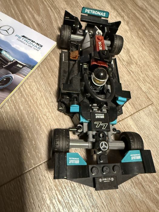 Наьір лего машинка