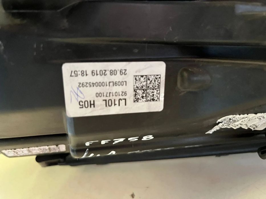 KIA CEED III FAROL FULL LED ESQUERDO - FF758