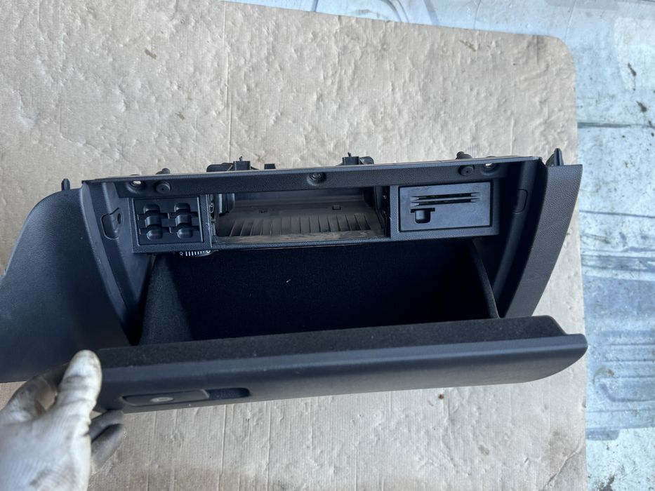 Бардачок гольф 7 golf 7