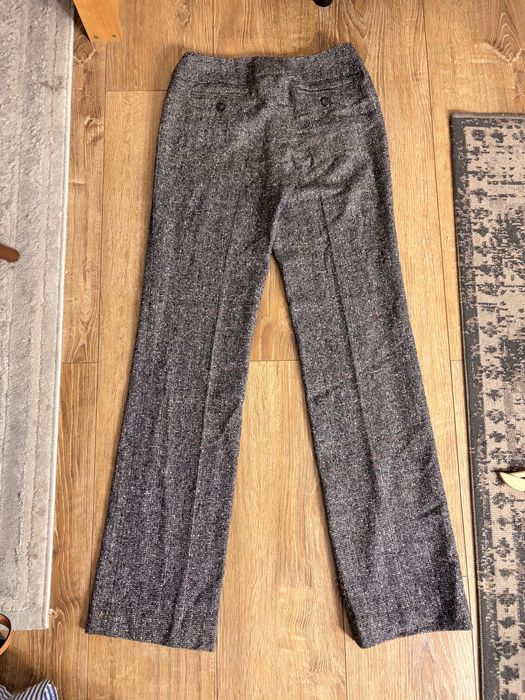 Max Mara – spodnie wełniano-jedwabne o kroju garniturowym