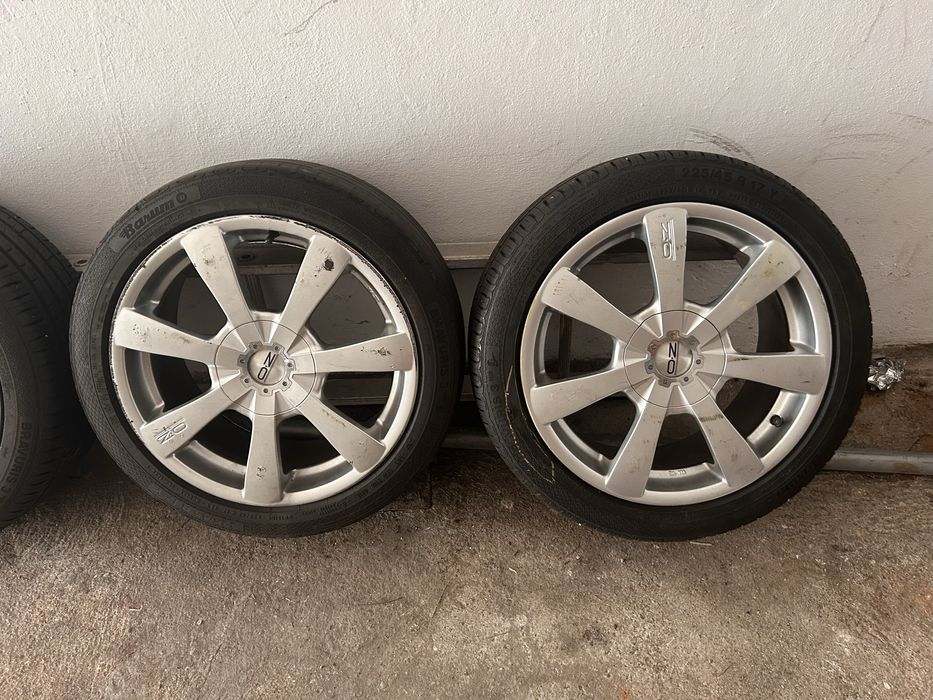 Jantes OZ Racing Titan 17” + pneus 225/45 R17