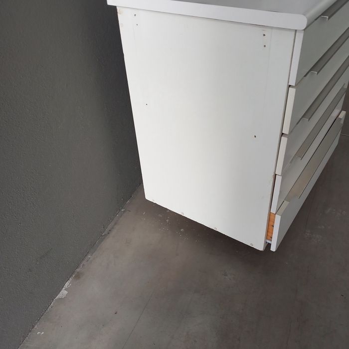 Armário / bancada / com 5 gavetas