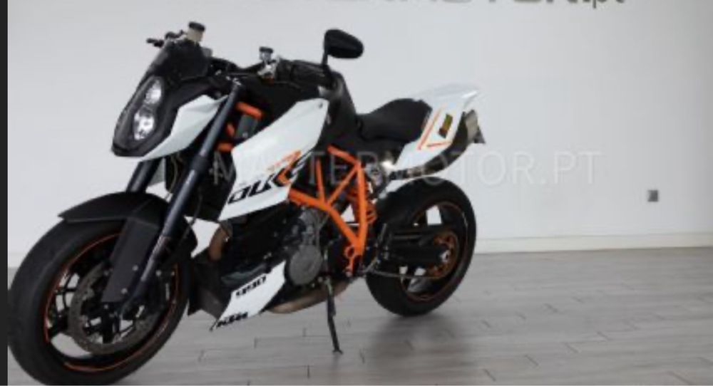 KTM 990 Super Duke R