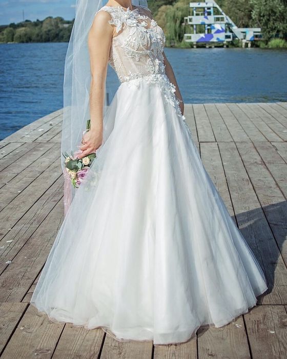 Плаття весільне (не вінчане)