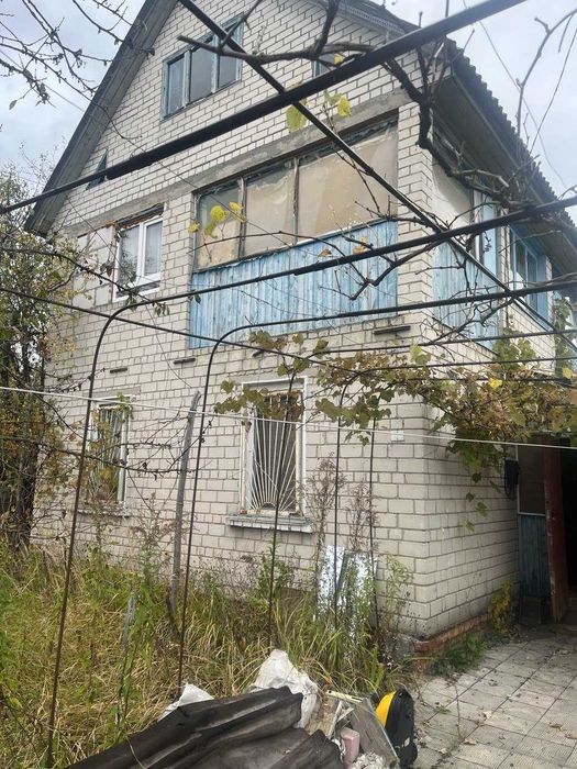 Дачний  цегляний будинок в Березанці