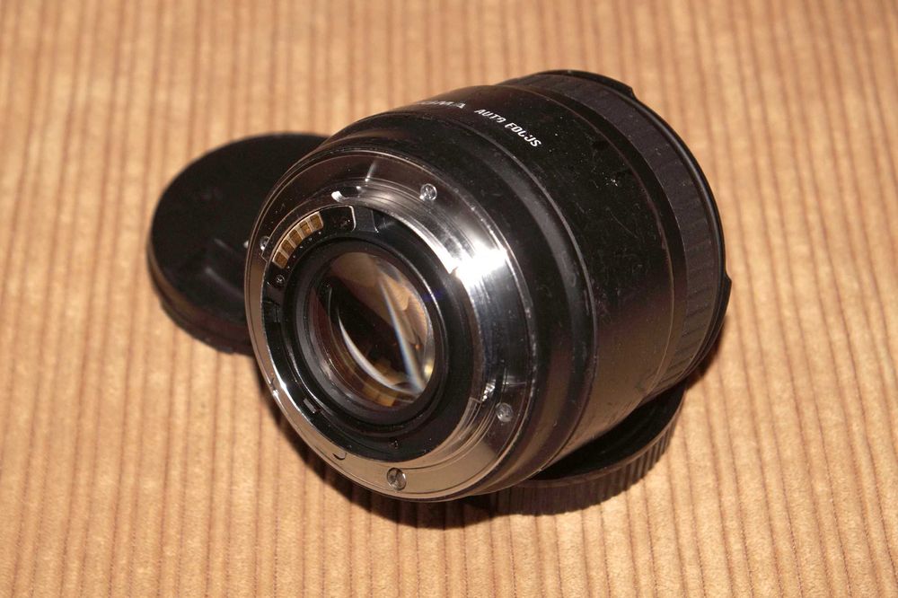 Sigma AF 28mm f/1.8 ~ для Sony