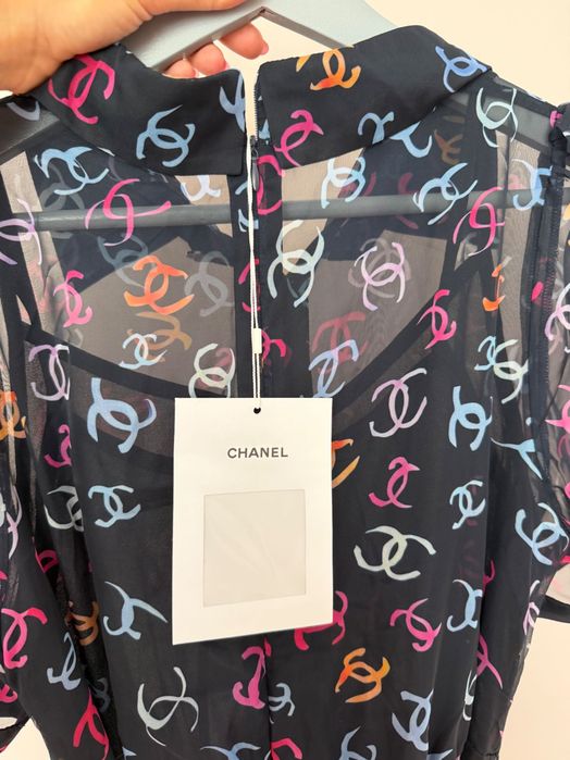 Sukienka CHANEL kolorowa nowa z paskiem s m