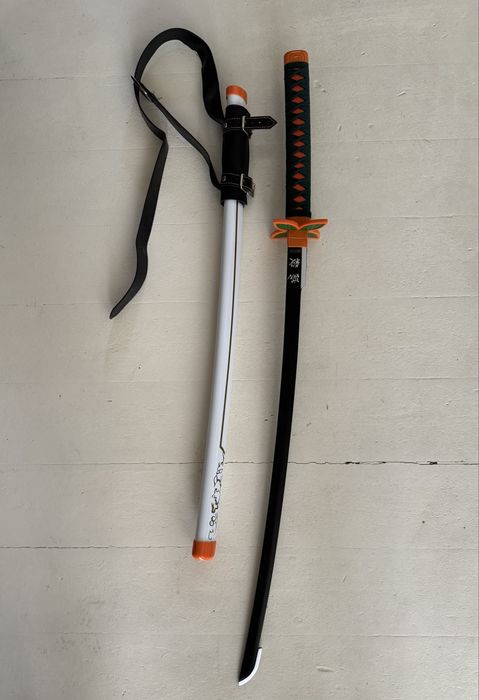 Miecz demon slayer cosplay