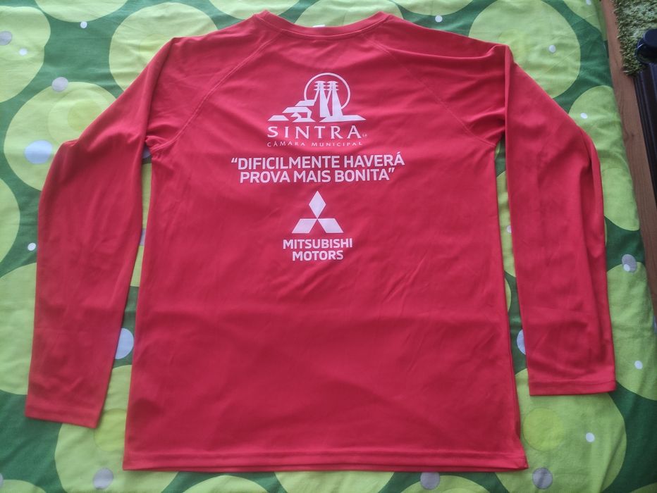 Camisola Corrida Fim da Europa - L - Nova  Entrega em mão em Almada  E