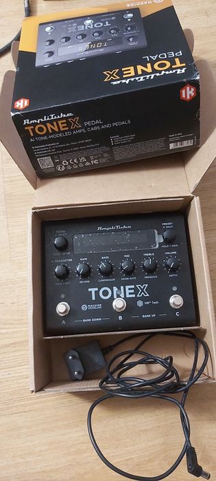 Tonex  AmmpliTube Pedal