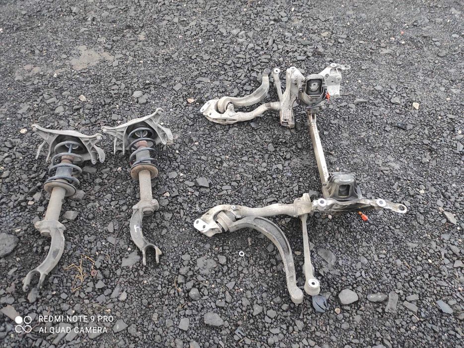 Audi a4 b8 a5 wózek silnika poducha amortyzator wahacz