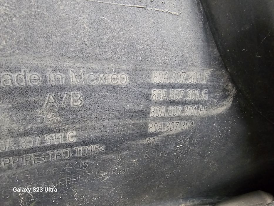 AUDI Q5 80A S-LINE zderzak tylny tył pdc