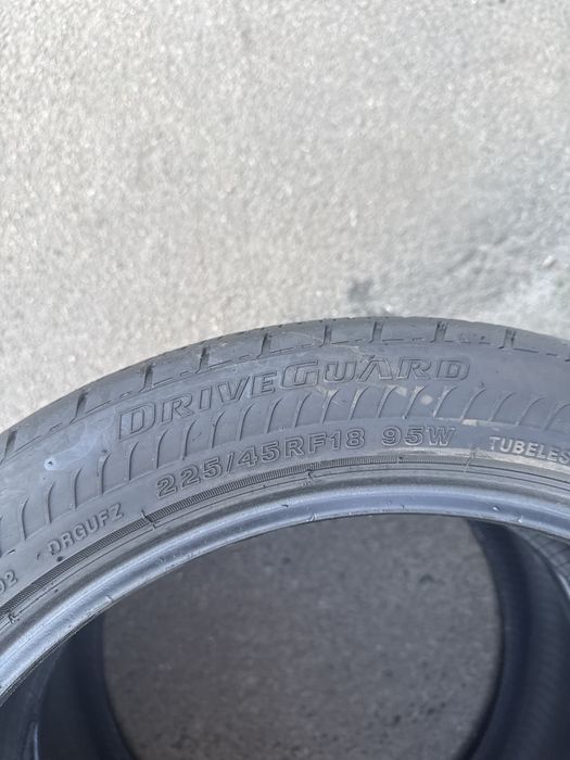 225/45R18 Bridgestone DriveGuard пара літніх шин