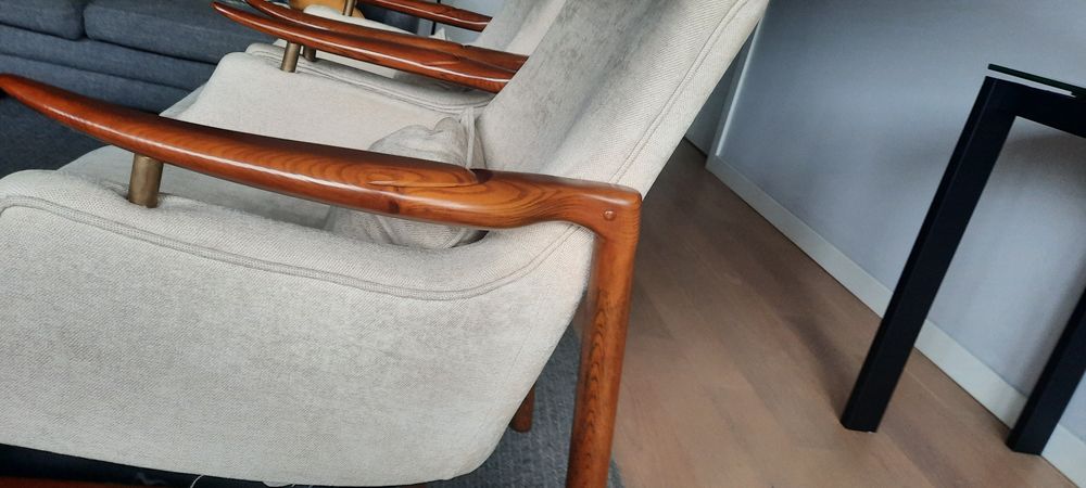 Cadeirão area beige modelo GOTTFRID