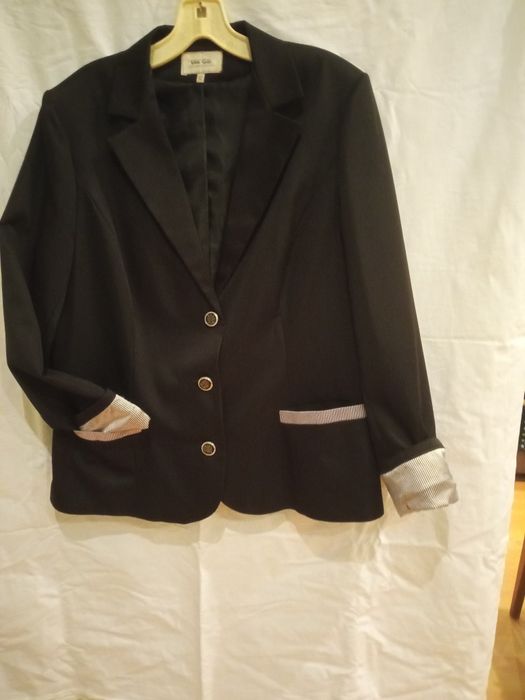Продам пиджак женский