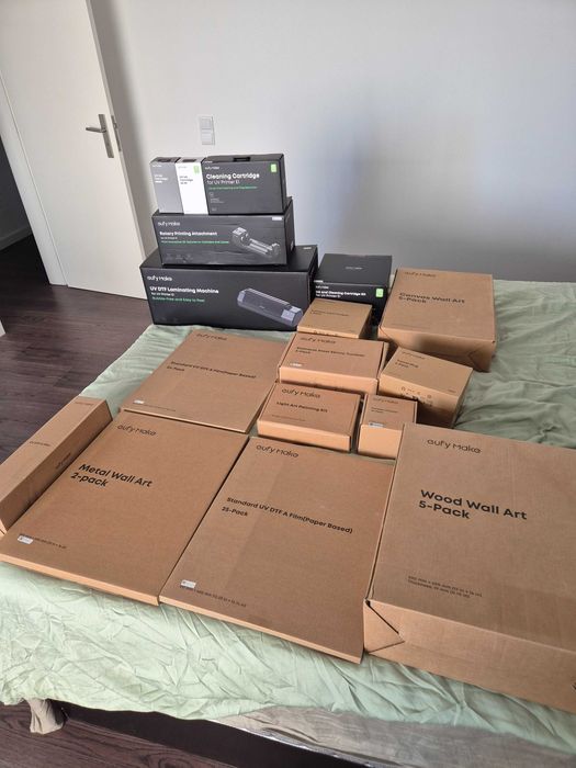 eufyMake E1 Deluxe Bundle: the First Personal 3D-Texture UV Printer