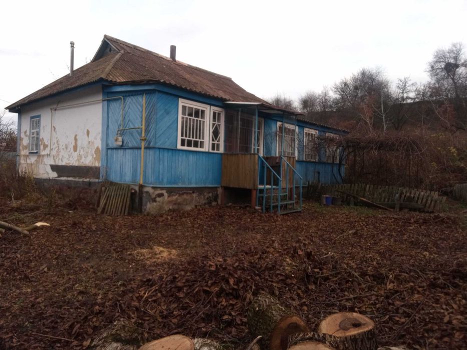 будинок с. Долина