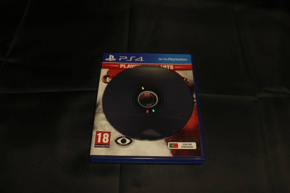 Jogo God of War III Remasterd PS4