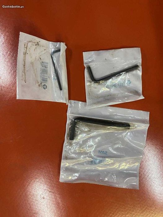 Long Angular Male Keys Set 8.5.3. pan64740869105539120