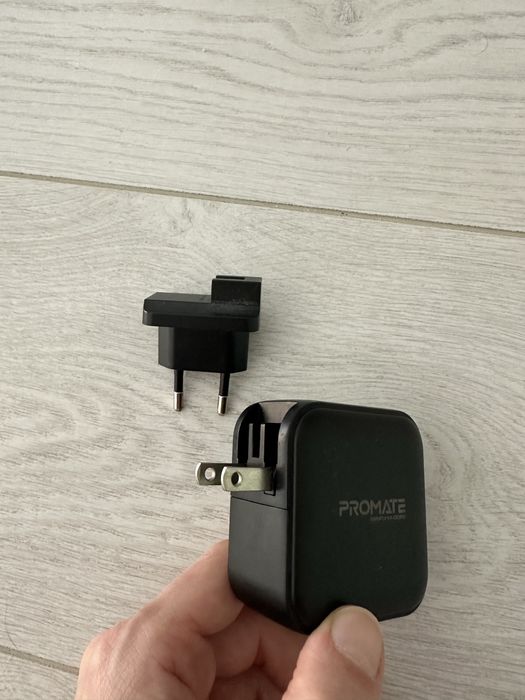 Зарядний пристрій Promate 100 Вт