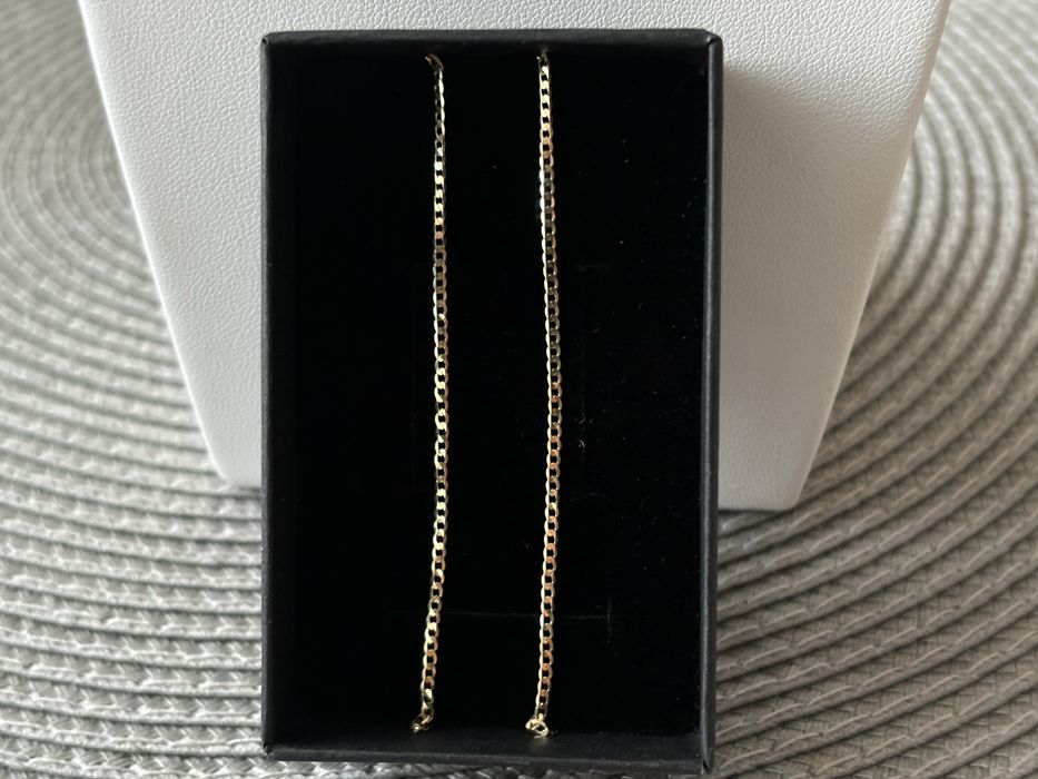 3) Łańcuszek , waga 1,8g dł. 50 cm, szer. 2 mm, pancerka cena 1030  zł