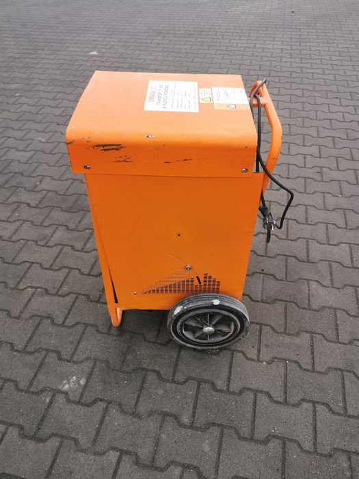 Osuszacz powietrza EBAC 230V