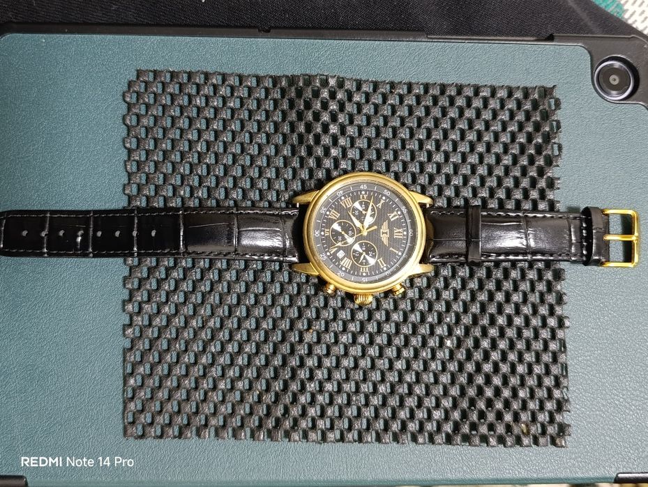 Часы Invicta Состояние новых  одевал 2 раза