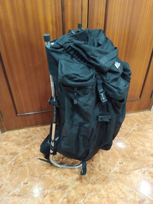 Mochila mala MONTE CAMPO para Campismo Caminhada Casa quarto apartamento vivenda escritório gabinete carro cozinha.